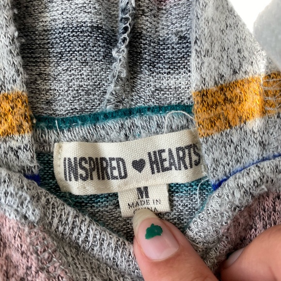 gray cropped hoodie - Picture 2 of 3